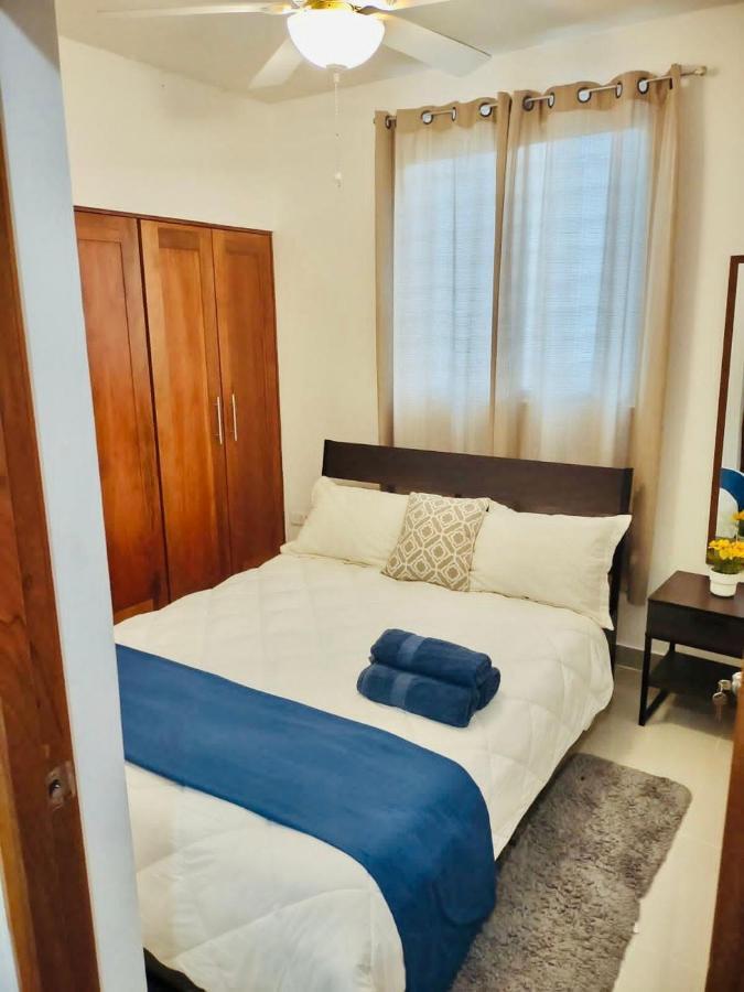 Comodas 3 Hab Con Piscina, Wifi 1Er Nivel 산티아고 데 로스 카바예로스 외부 사진